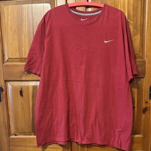Nike Men's Crimson Short Sleeve Tee XXL